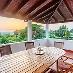 Ancient Olympia, Mangata-home Daire