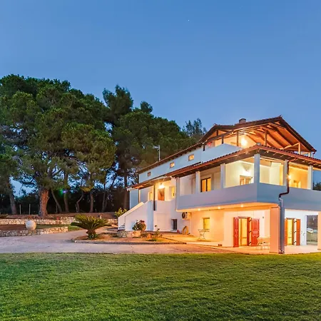 Ancient Olympia, Mangata-home Apartment Raches (Ilia)