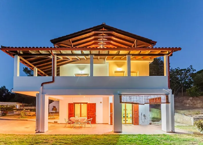 Ancient Olympia, Mangata-home * Raches (Ilia)